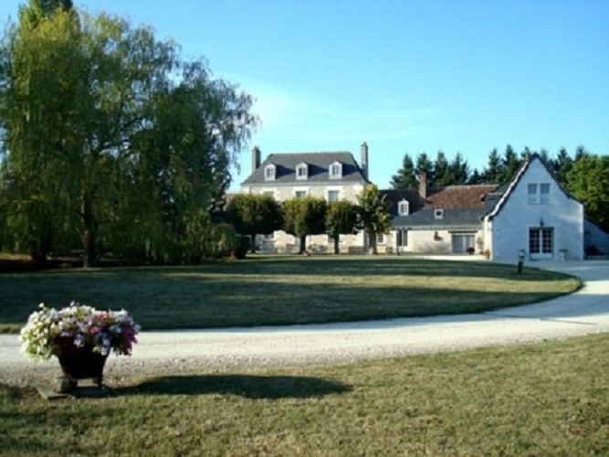 photo 0