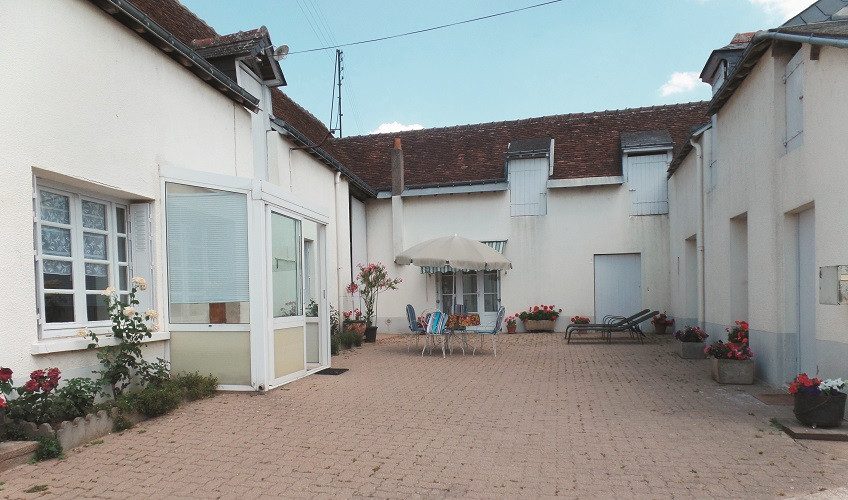 photo 0