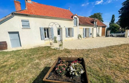 G&icirc;te n&deg;37G30761 Orbigny - Indre-et-Loire - photo