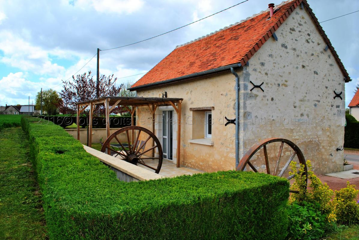 photo 0