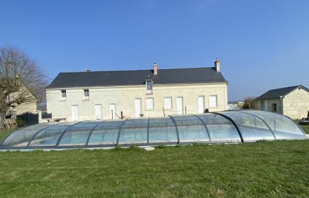 G&icirc;te n&deg;37G30431 La Chapelle-sur-Loire - Indre-et-Loire - piscine couverte (photo du propri&eacute;taire)