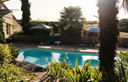 G&icirc;te n&deg;37G30231 Cinais - Indre-et-Loire - photo