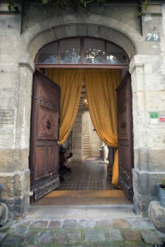 photo 0